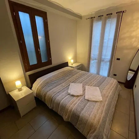 Apartment Centro Piazza Pontida - The Italian Escape Bergamo